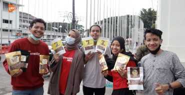 bisnis aku cocoknya pakai reseller atau dropshipper